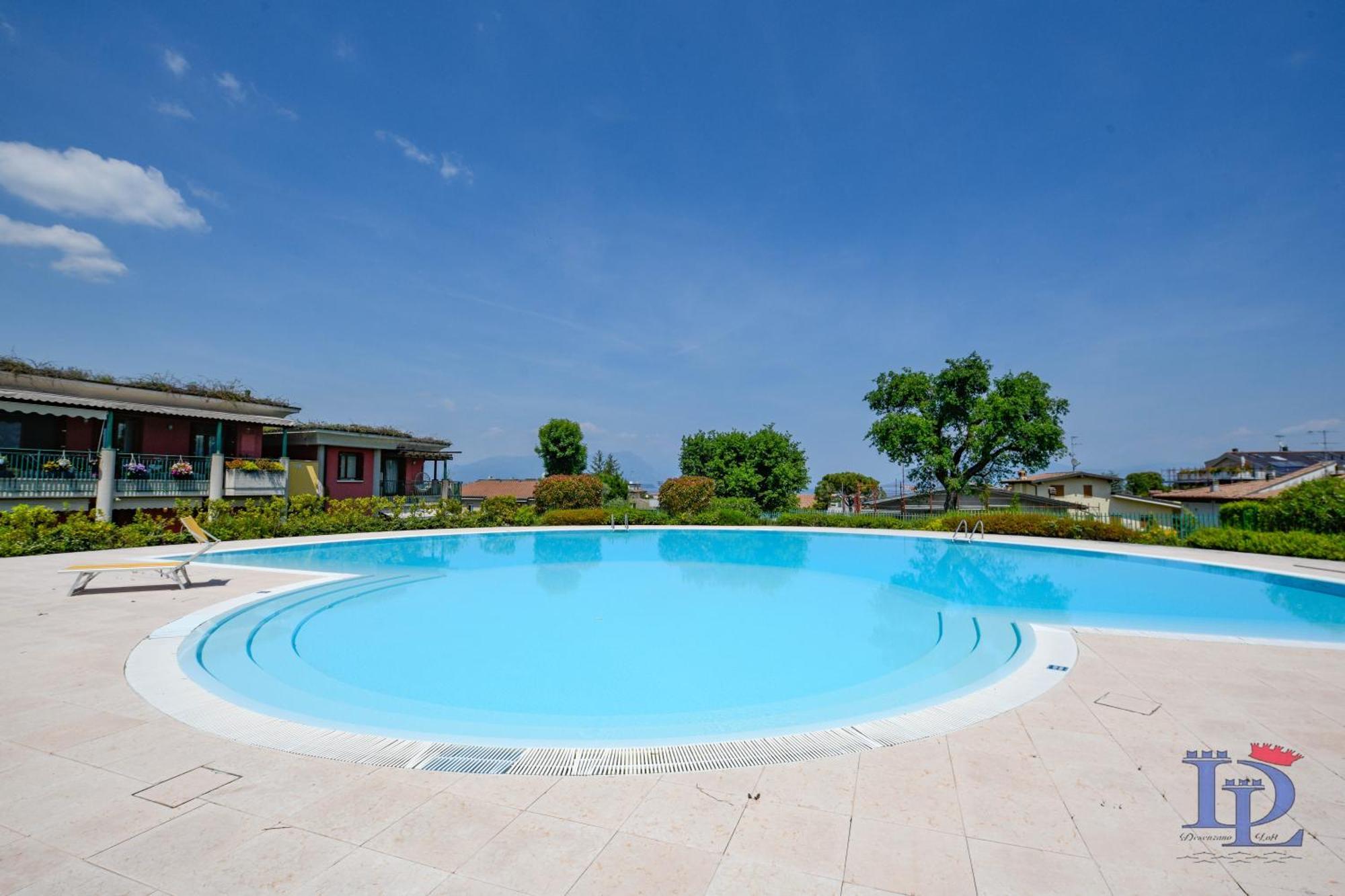 Desenzanoloft Official Partner Marriott Homes & Villas - Paradise Lake View In A 5 Pools Exclusive Residence Desenzano del Garda Luaran gambar
